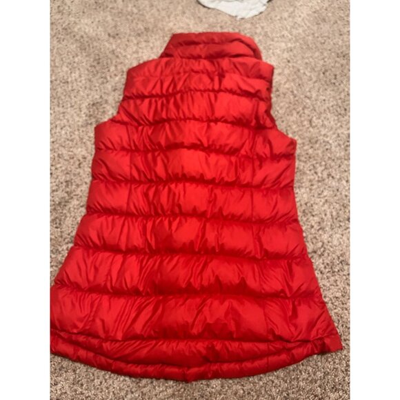 Athleta DOWNABOUT VEST Fall Holiday red vest sz small - Picture 7 of 10